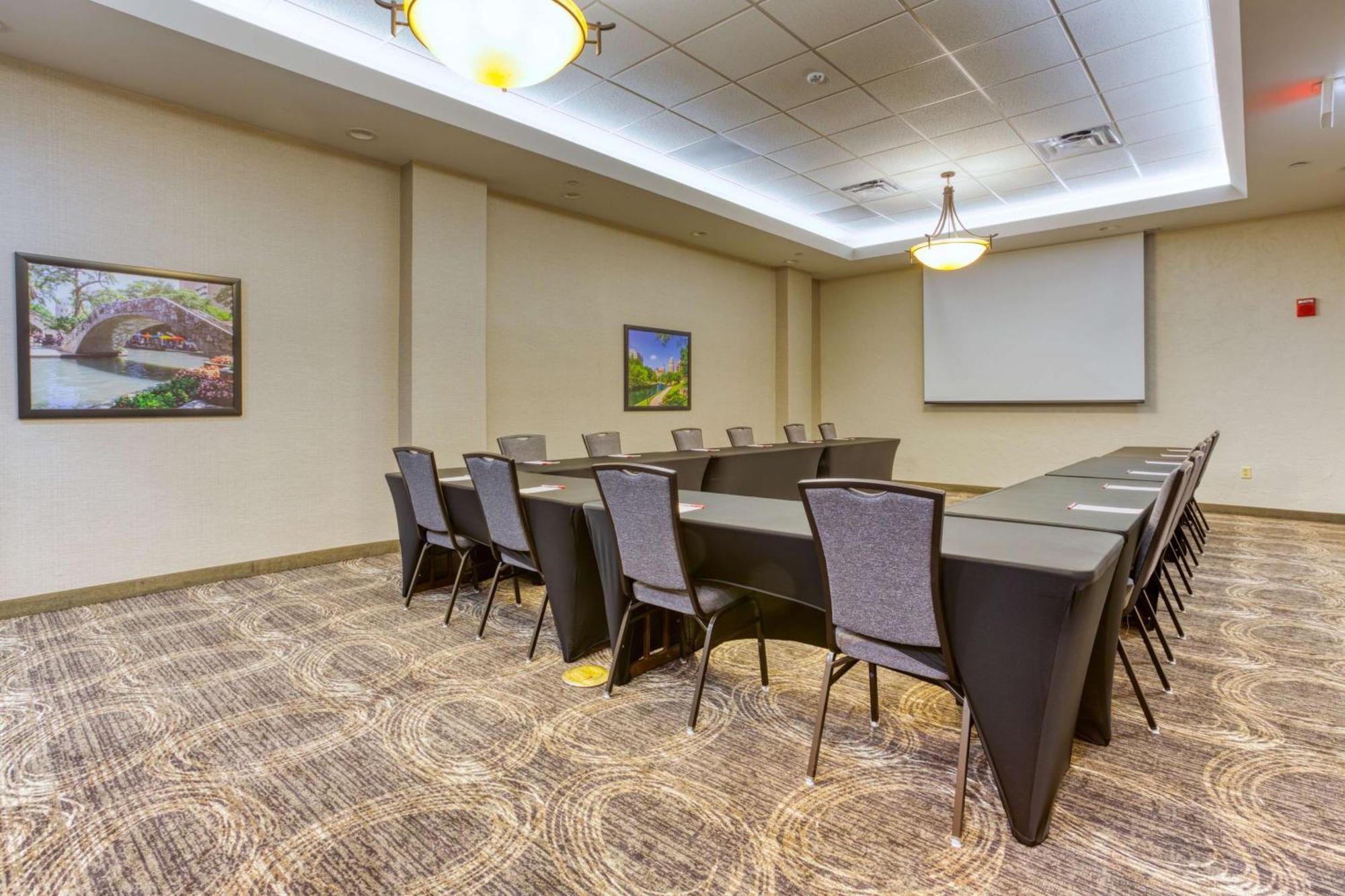 Drury Inn & Suites San Antonio Near La Cantera Kültér fotó